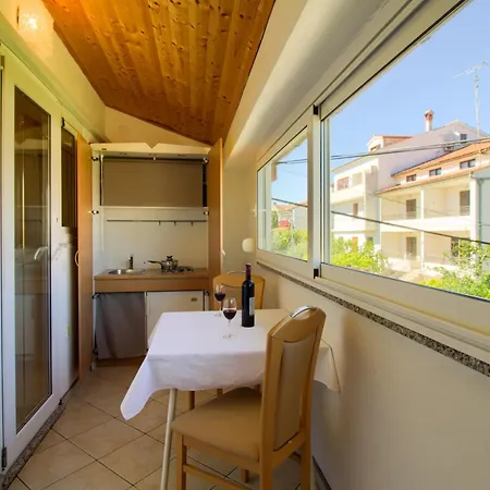 Appartamento Sosic Ii *